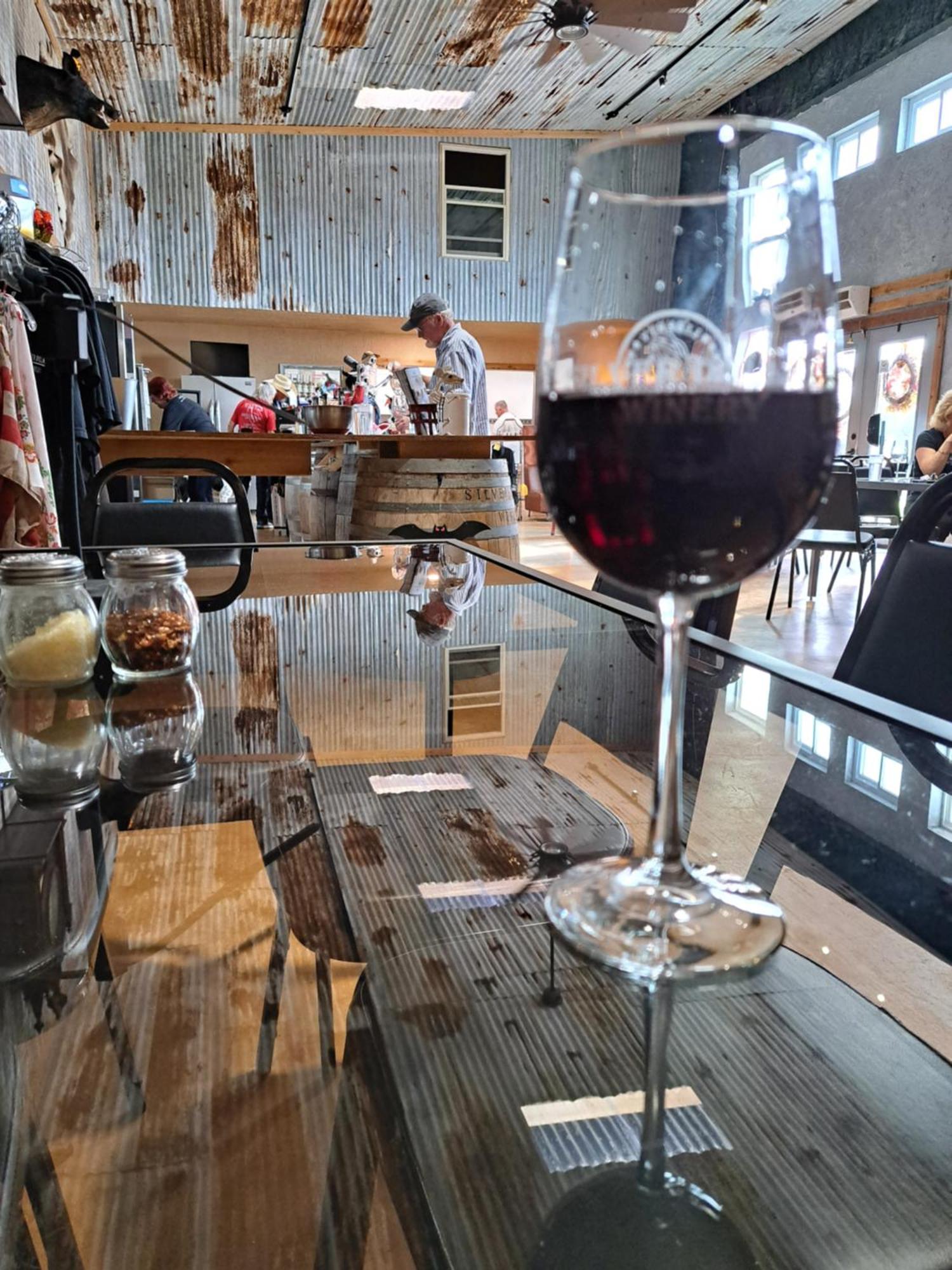 The Container Retreat @ 290 Wine Trail #10 Welcome Friends! Hye Экстерьер фото
